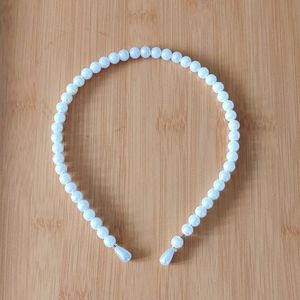 🎁 GWP - Girl's White Pearl Hair Band